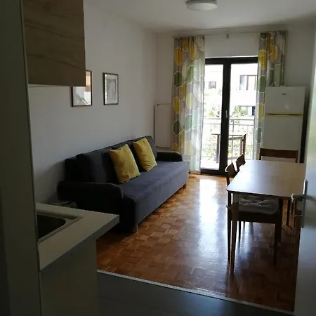 Apartments And Rooms Mofardin 3*