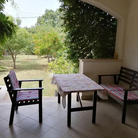 Guest house Apartments And Rooms Mofardin Rovinj