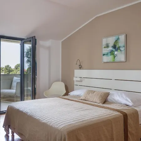 Apartments And Rooms Mofardin Rovinj