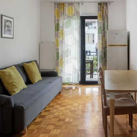 Apartments And Rooms Mofardin Guest house Rovinj