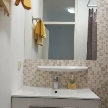 Apartments And Rooms Mofardin Guest house Rovinj