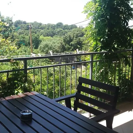 Guest house Apartments And Rooms Mofardin 3*