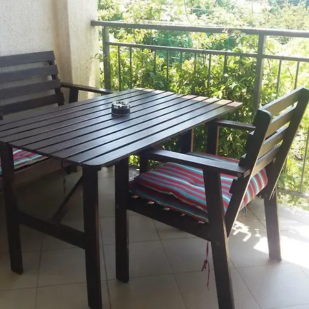 Guest house Apartments And Rooms Mofardin 3*